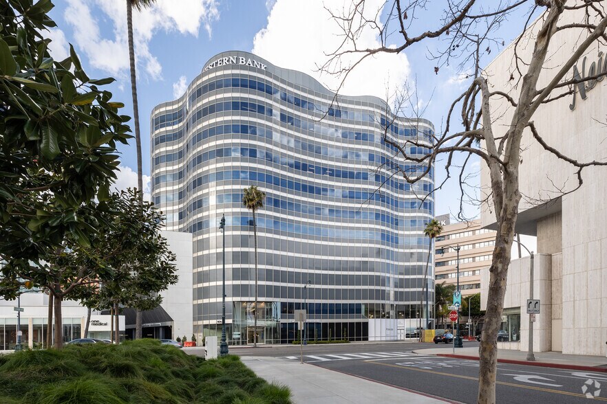 More Photos Of 9701 Wilshire Blvd, Beverly Hills Office For Lease