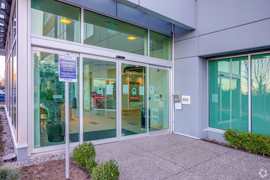 More Photos Of 2630 Croydon Dr, Surrey Medical For Sale