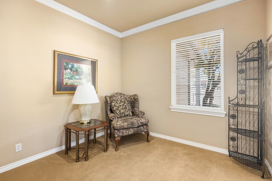 More Photos Of 1501 W Main St, Collinsville Funeral Home For Sale