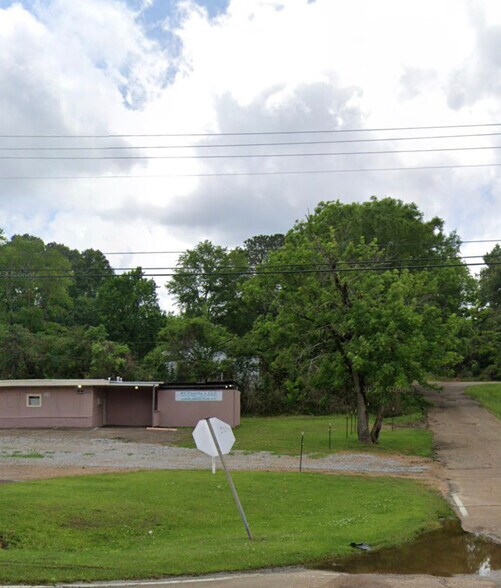 More Photos Of 4755 highway 80, Jackson General Retail For Lease