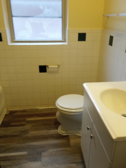 More Photos Of 8054 S Ingleside Ave, Chicago Apartments For Sale