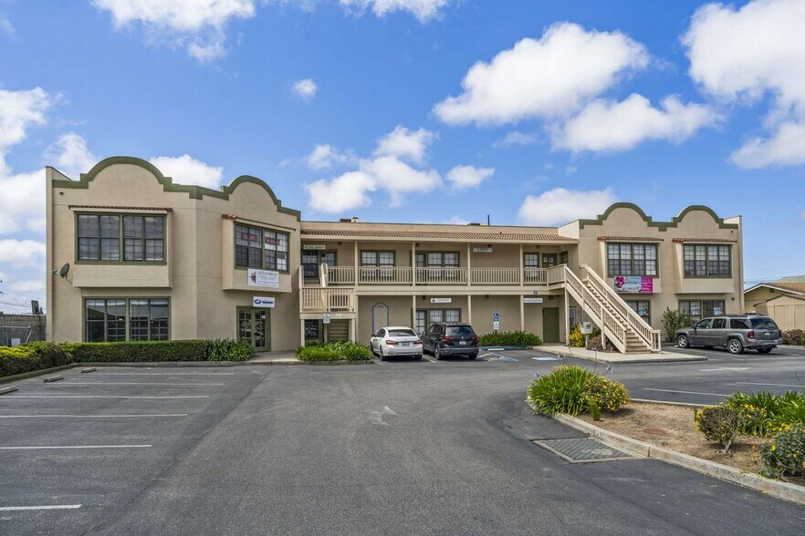 More Photos Of 1283-1287 N Main St, Salinas Storefront Retail Office For Sale