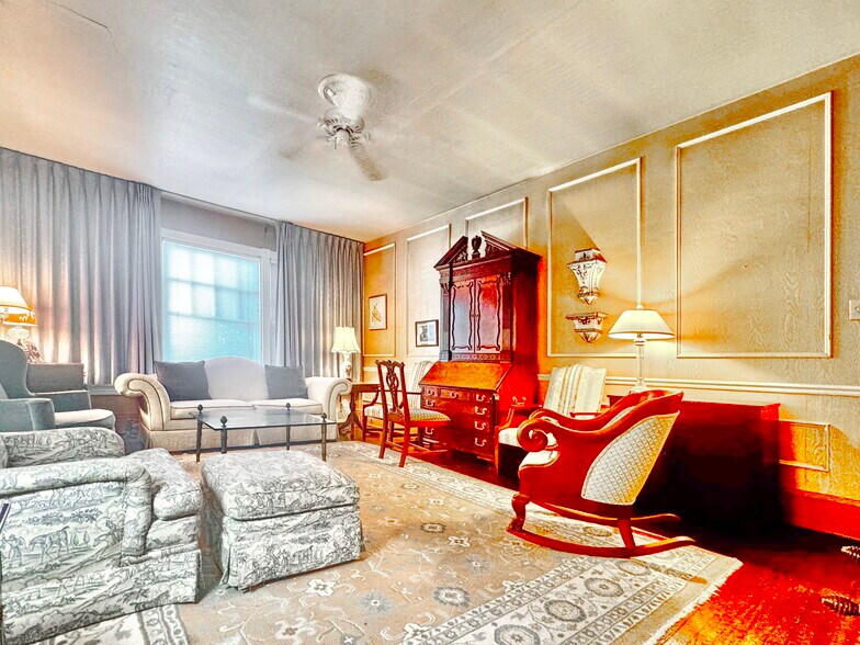 More Photos Of 222 S Washington St, Millsboro Multifamily For Sale