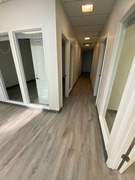 More Photos Of 13555 Automobile Blvd, Clearwater Medical For Lease