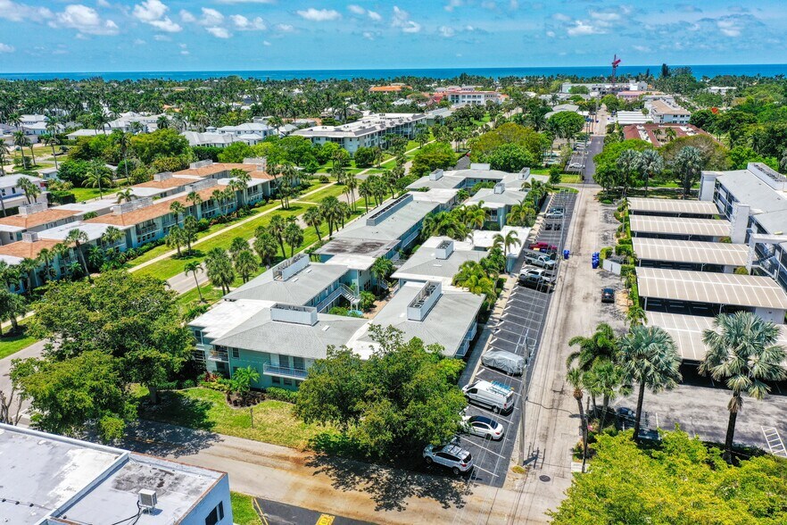 More Photos Of 601-687 12th Ave S, Naples Land For Sale