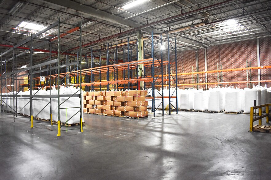 More Photos Of 1000 Southern Patio Pky, Orangeburg Warehouse For Lease