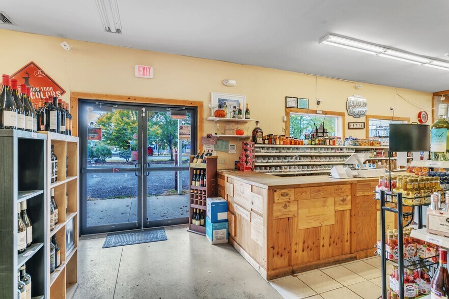 More Photos Of 103 Main St, Somers Freestanding For Sale