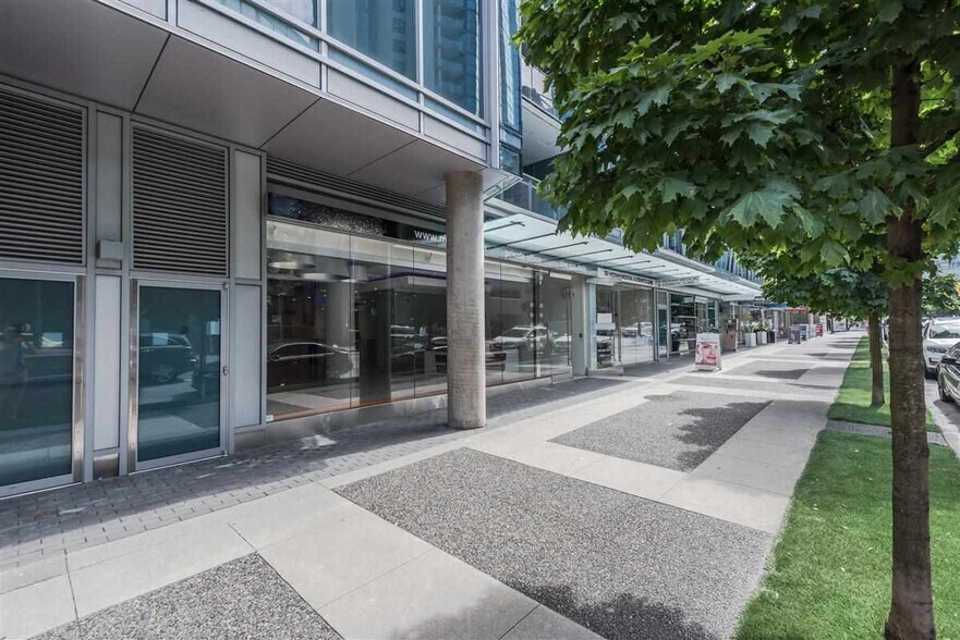 More Photos Of 1487 Pender St, Vancouver Apartments For Sale