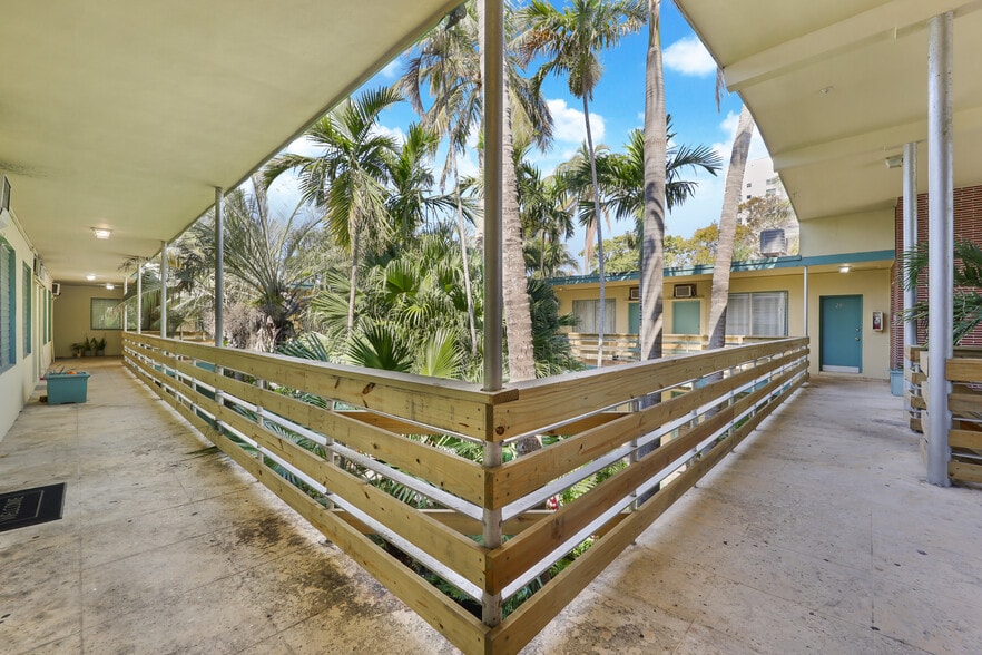 More Photos Of 1770 Meridian Ave, Miami Beach Apartments For Sale