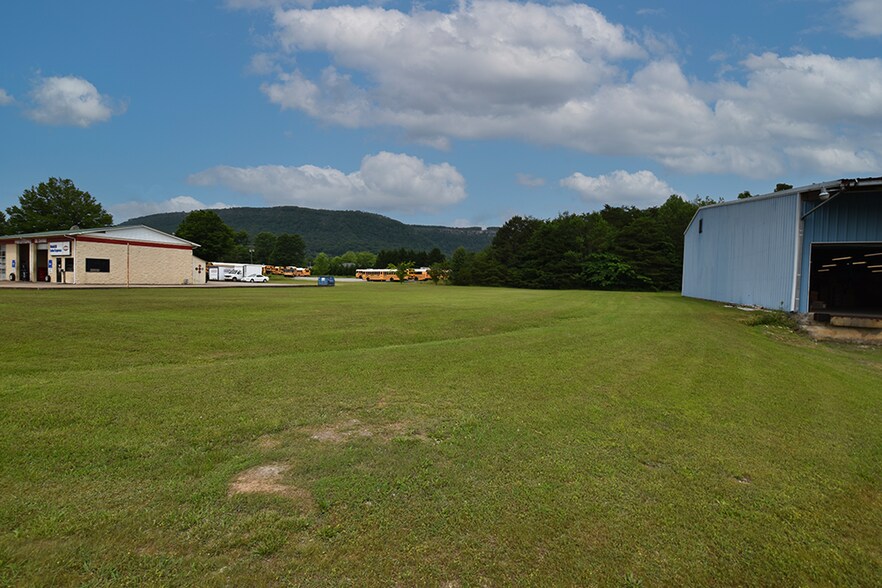More Photos Of 8769 Dayton Pike, Soddy Daisy Warehouse For Sale