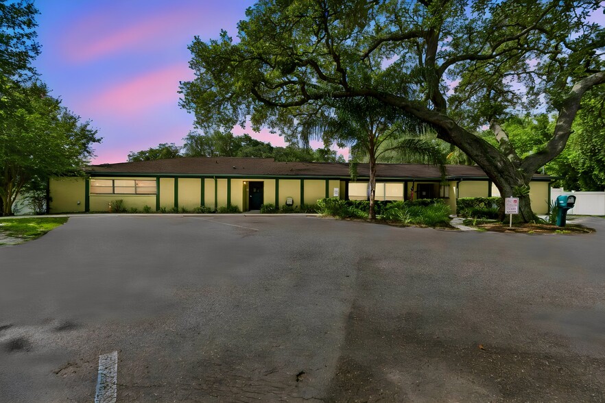 Primary Photo Of 4001 Skipper Rd, Tampa Schools For Sale