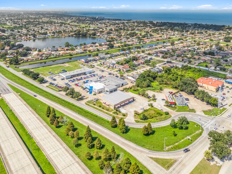 More Photos Of 11901 I 10 Service Rd, New Orleans Freestanding For Sale