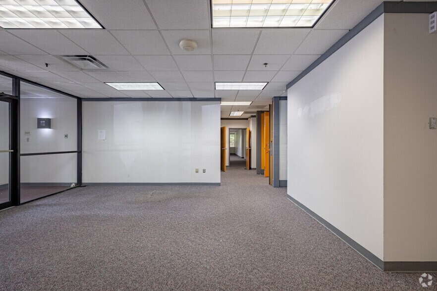 More Photos Of 8530 Corridor Rd, Jessup Unknown For Lease