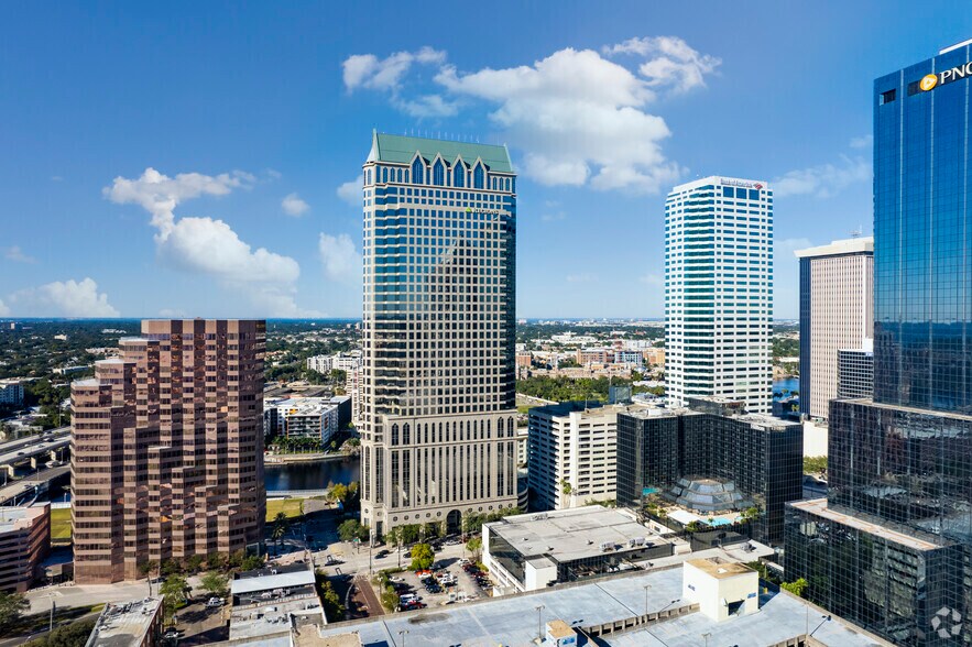 More Photos Of 100 N Tampa St, Tampa Office For Lease