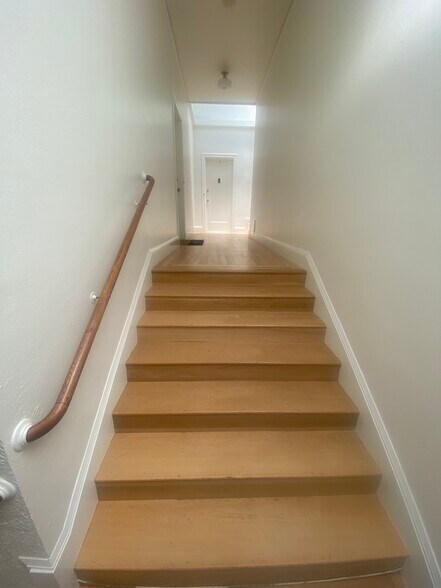 More Photos Of 6008 College Ave, Oakland Storefront Retail Residential For Sale