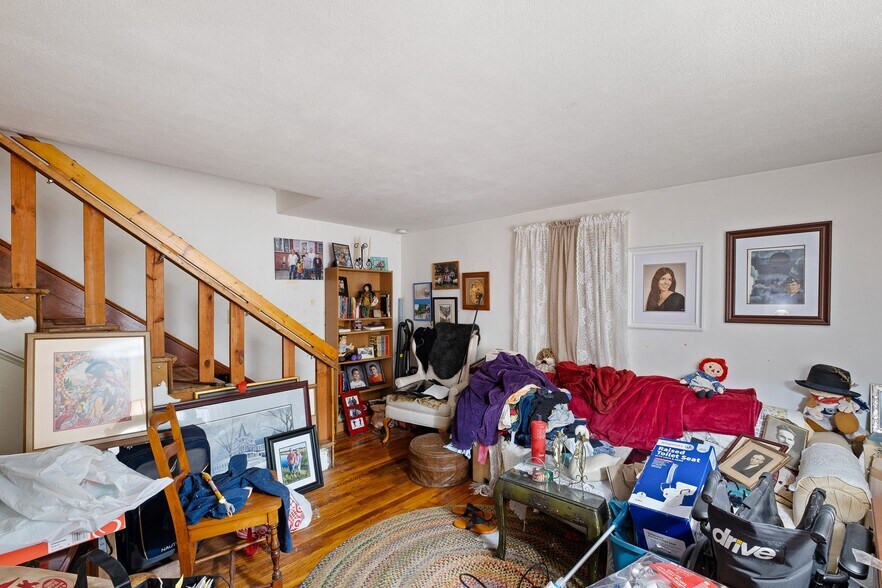 More Photos Of 2913 Creek Rd, Yorklyn Specialty For Sale