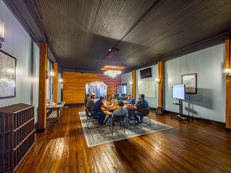 More Photos Of 105-111 W Central, Valdosta Storefront Retail Office For Sale