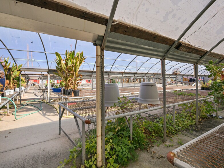 More Photos Of 2889 C Rd, Grand Junction Specialty For Sale