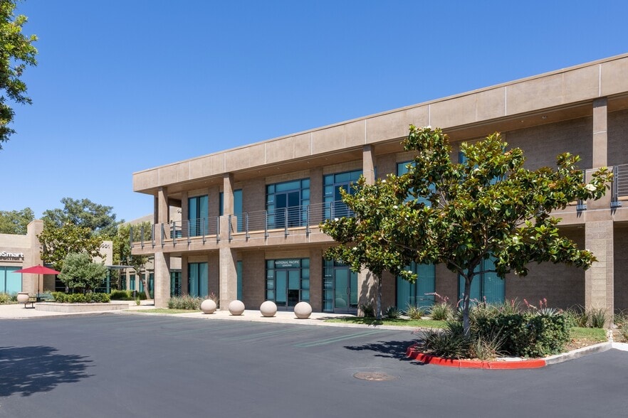 More Photos Of 9891 Irvine Center Dr, Irvine Loft Creative Space For Lease