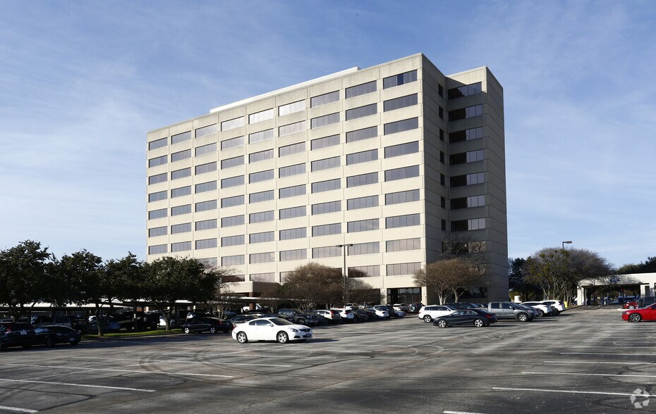 More Photos Of 4100 spring valley Rd, Dallas Loft Creative Space For Lease