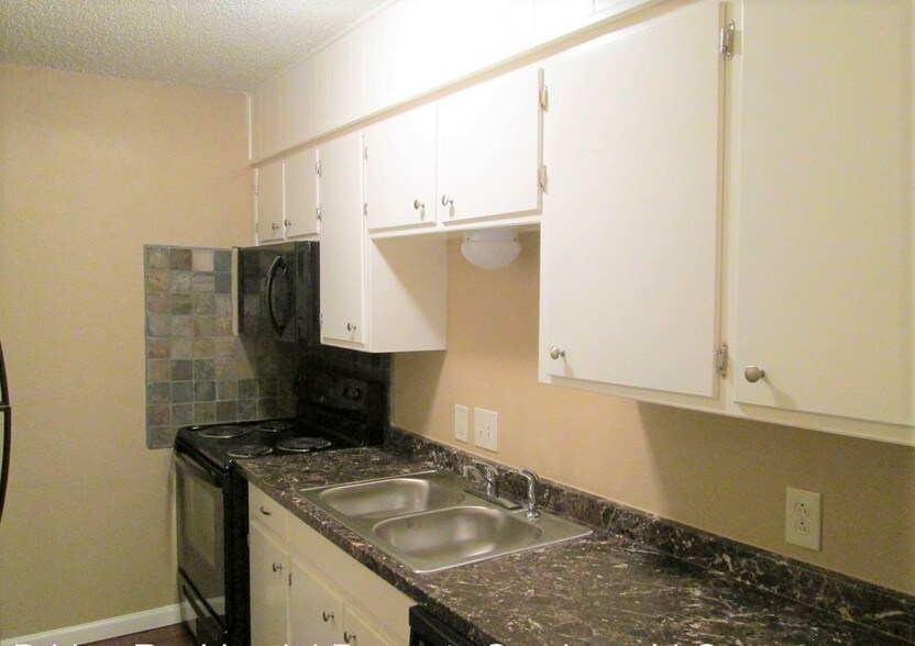 More Photos Of 5504-5508 Birchman Ave, Fort Worth Apartments For Sale