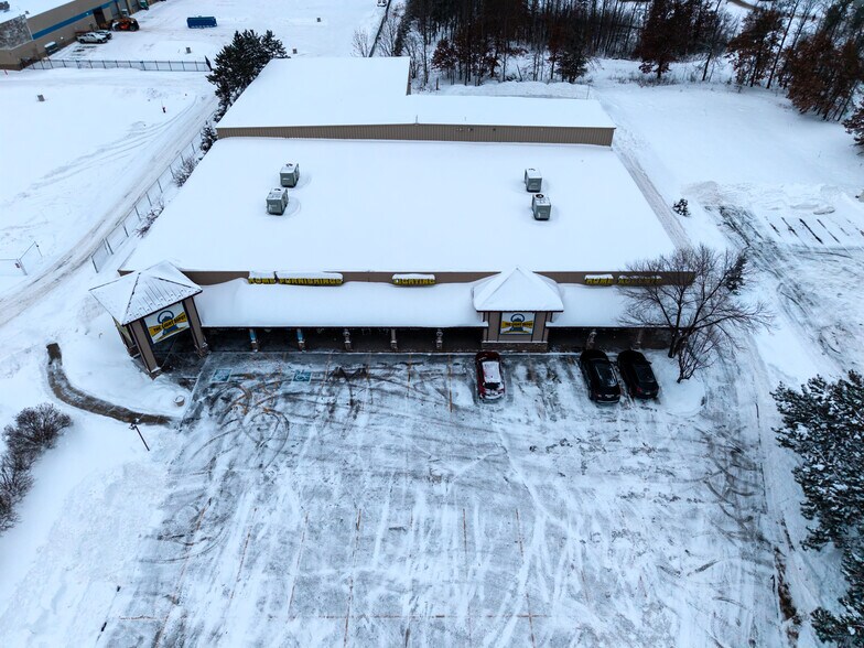 More Photos Of 14305 Edgewood Dr, Baxter Freestanding For Sale