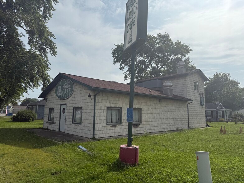 More Photos Of 13986 LaPlaisance Rd, Monroe Restaurant For Sale