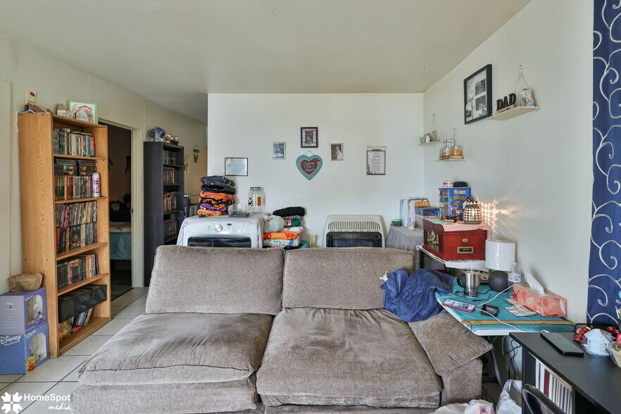 More Photos Of 217 Pen Argyl St, Pen Argyl Multifamily For Sale