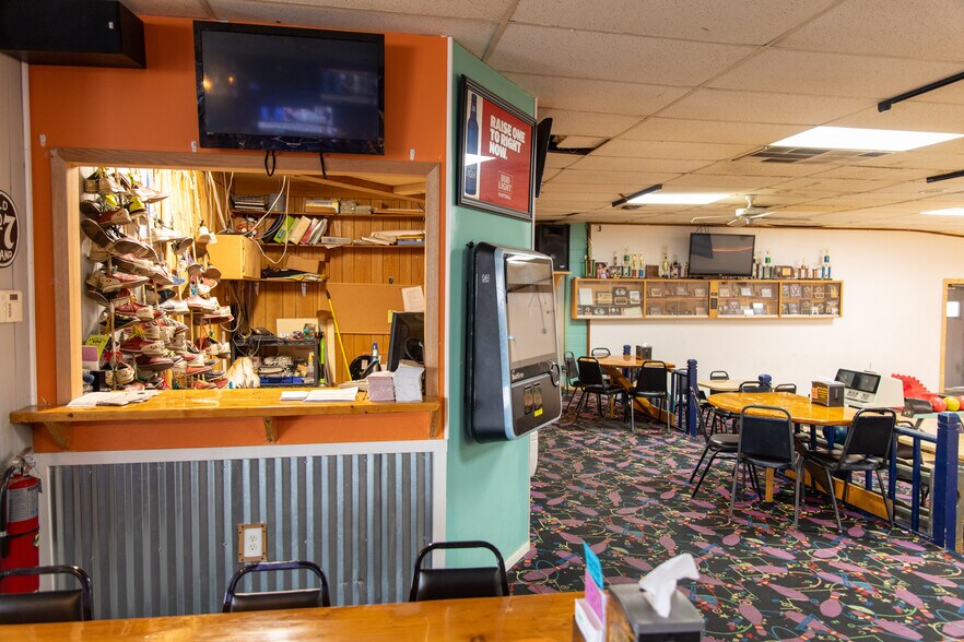 More Photos Of 141 W 7th St, North Bend Bowling Alley For Sale
