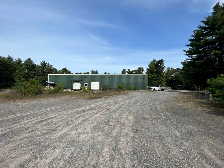 More Photos Of 49 Industrial Park Rd, Keeseville Warehouse For Lease