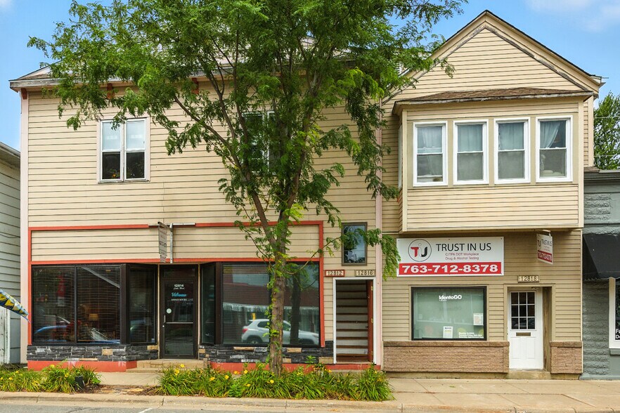 Primary Photo Of 12814 Lake Blvd, Lindstrom Storefront Retail Office For Lease