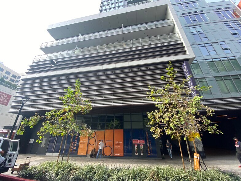 More Photos Of 825 S Hill St, Los Angeles Apartments For Lease