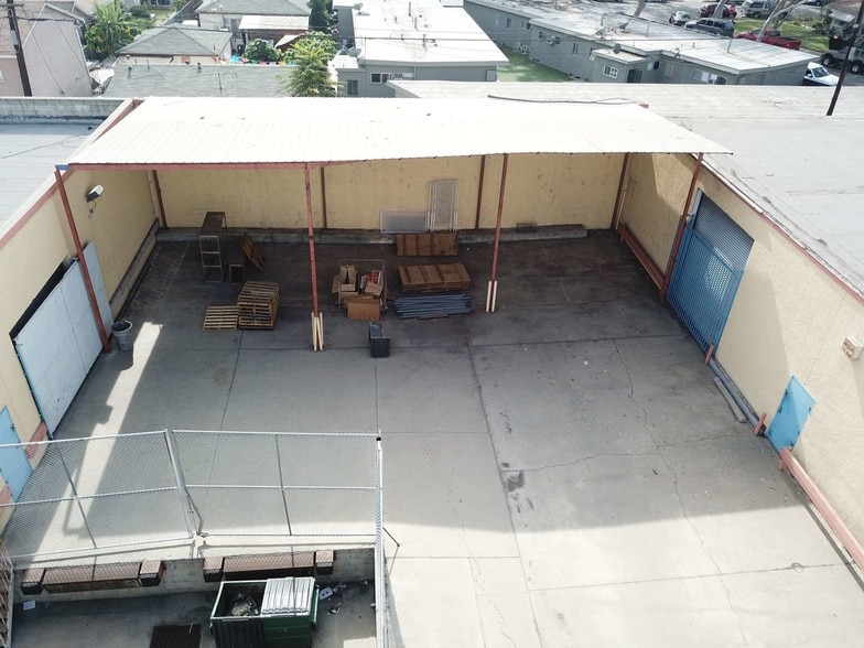 More Photos Of 5202-5224 Southern Ave, South Gate Manufacturing For Lease
