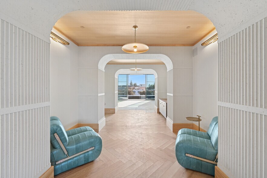 More Photos Of 388 Cambridge Ave, Palo Alto Loft Creative Space For Lease
