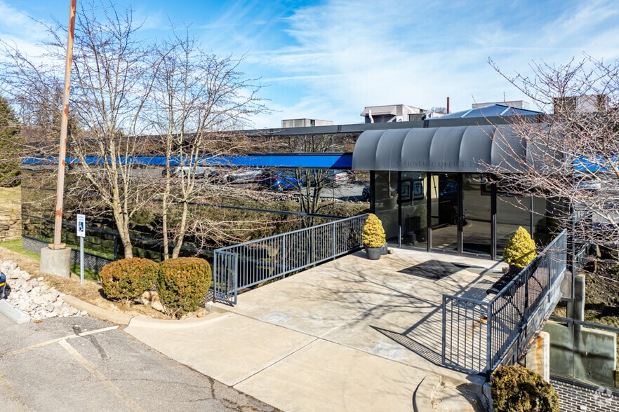 More Photos Of 600 N Bell Ave, Carnegie Unknown For Lease