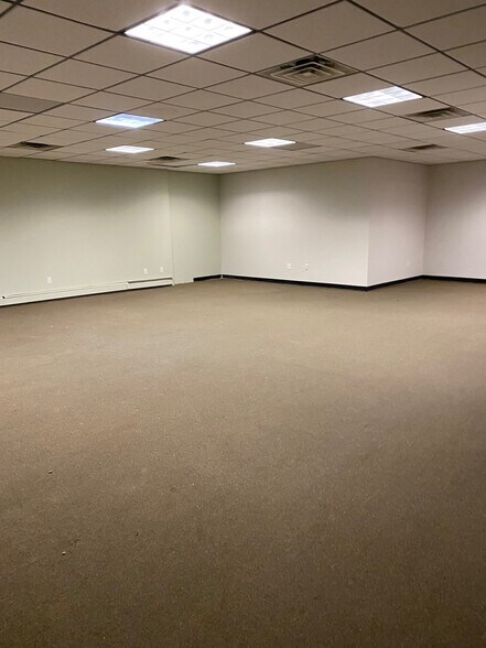 More Photos Of 250 Buel Ave, Staten Island Storefront Retail Office For Sale