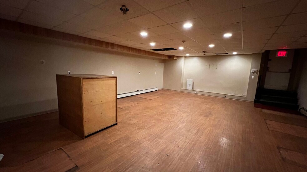 More Photos Of 1708 Washington Blvd, Easton Restaurant For Lease