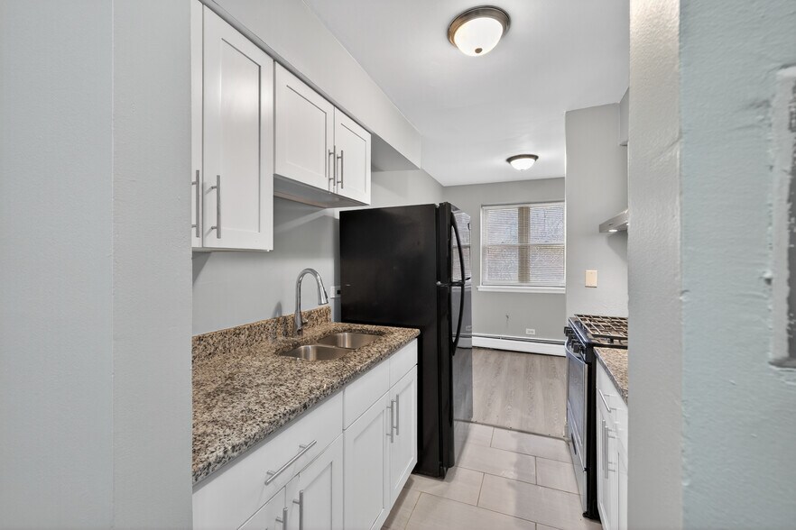 More Photos Of 7733 S South Shore Dr, Chicago Apartments For Sale