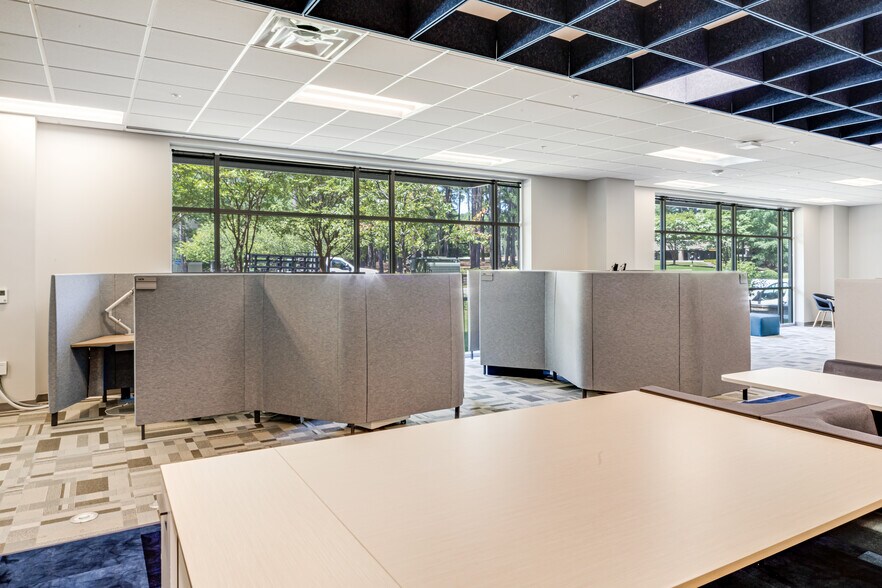 More Photos Of 3040 Cornwallis Rd, Research Triangle Park Unknown For Lease