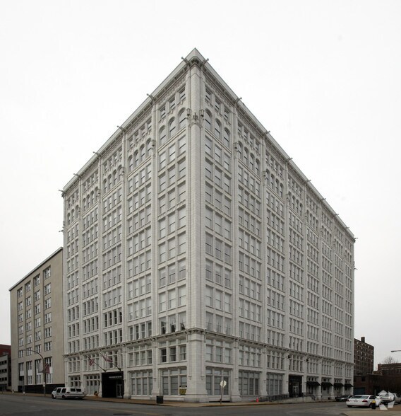 More Photos Of 1501 Locust St, Saint Louis Apartments For Sale