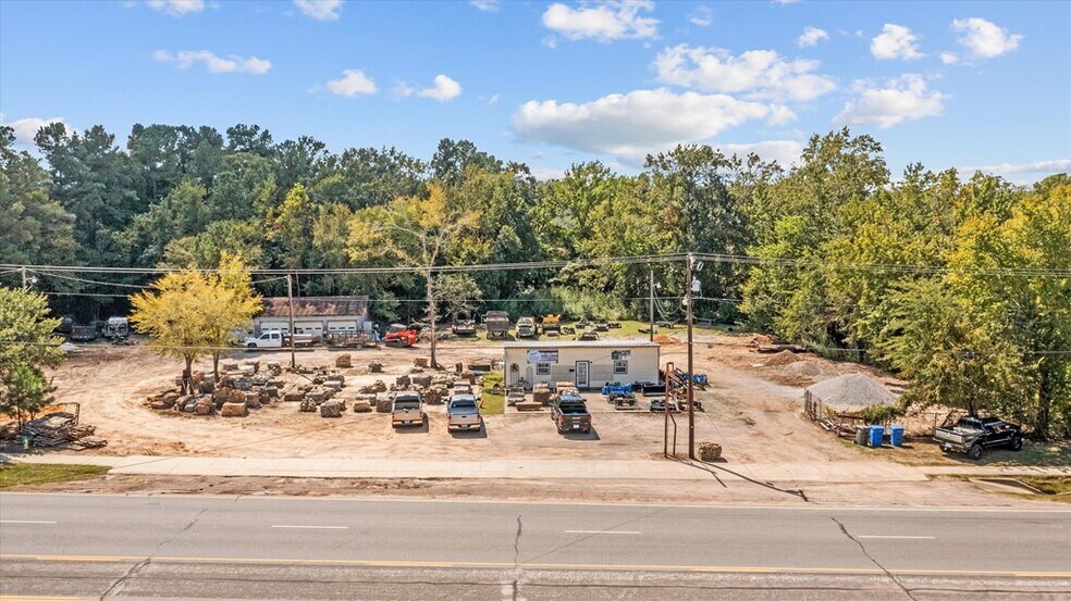 More Photos Of 1214 E Denman Ave, Lufkin Office For Sale