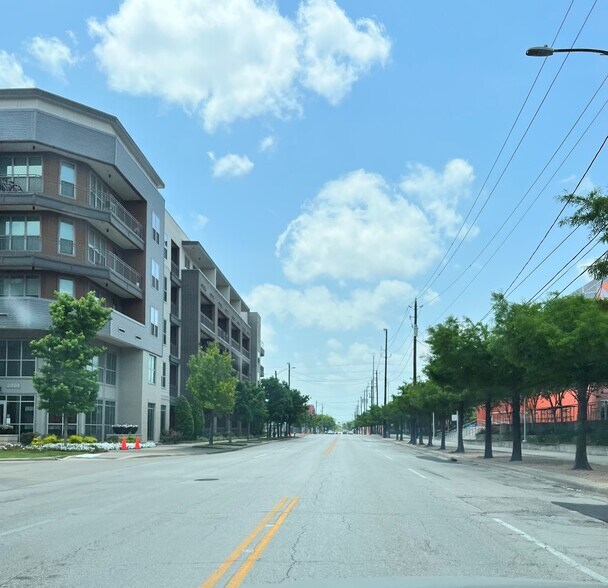 More Photos Of 3150 Polk St, Houston Medical For Sale