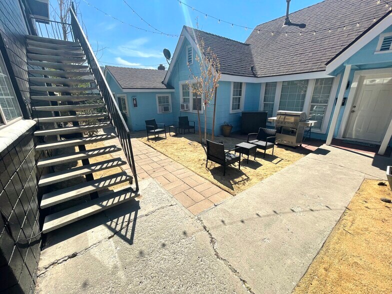 More Photos Of 512 Crampton St, Reno Apartments For Sale