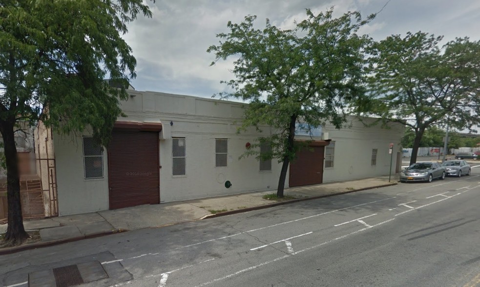 Primary Photo Of 825 Garrison Ave, Bronx Warehouse For Lease