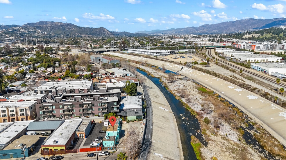 More Photos Of 3051 N Coolidge Ave, Los Angeles Land For Sale