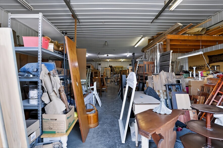 More Photos Of 291 E Two Cent Rd, Bargersville Warehouse For Sale
