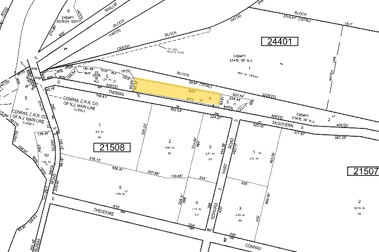 More Photos Of 300 Thomas McGovern Dr, Jersey City Warehouse For Lease