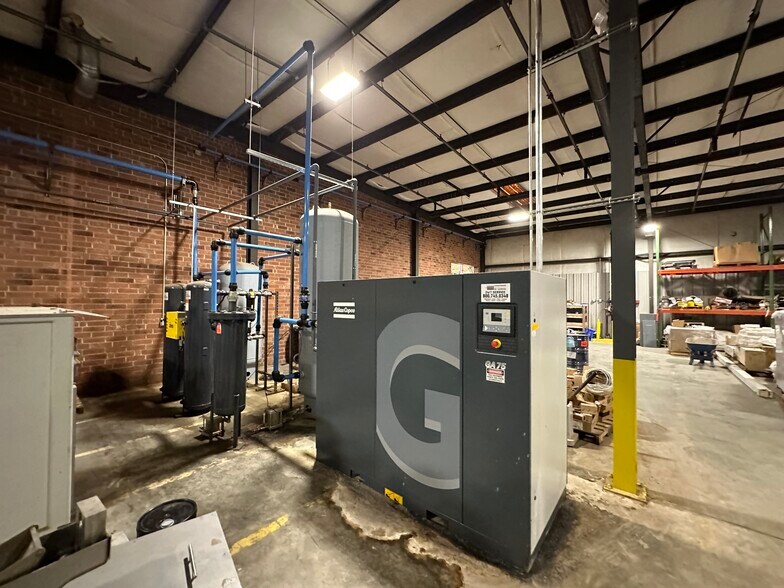 More Photos Of 119 Metrolina Dr, Shelby Manufacturing For Sale