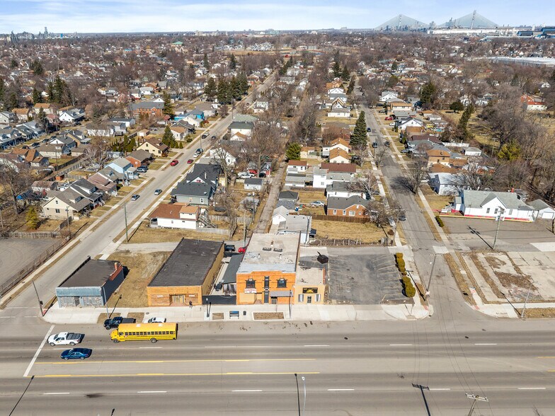 More Photos Of 220 Southfield Rd, Ecorse Storefront Retail Residential For Sale
