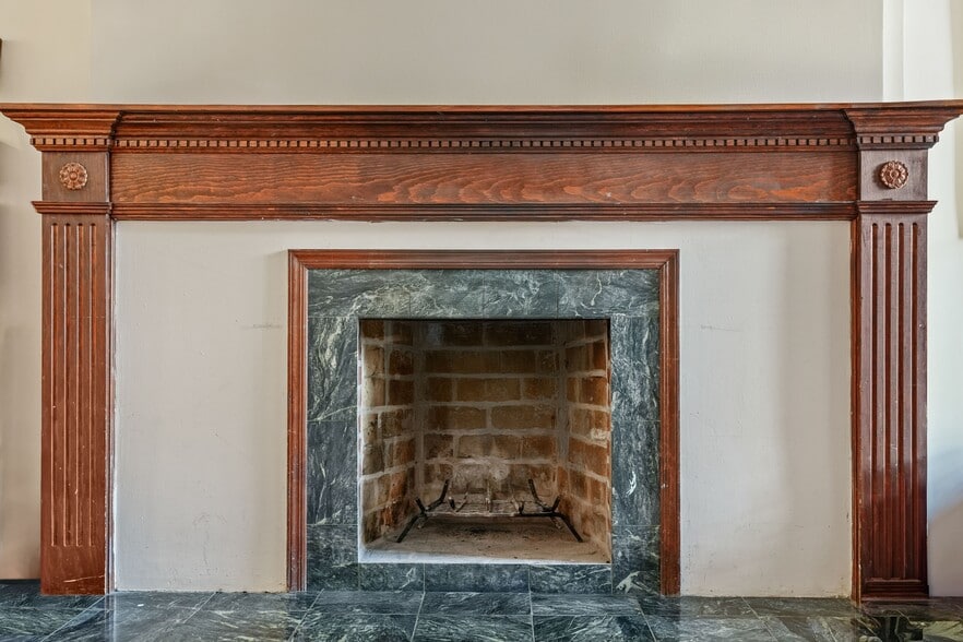 More Photos Of 489 West End Ave, New York Apartments For Sale